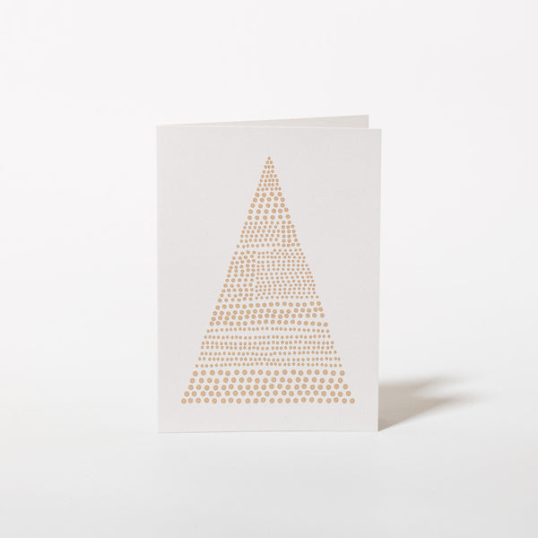 Weihnachtskarte mit Christbaum-Motiv aus vielen kleinen beigen Pünktchen von Karte Design Fabrik.