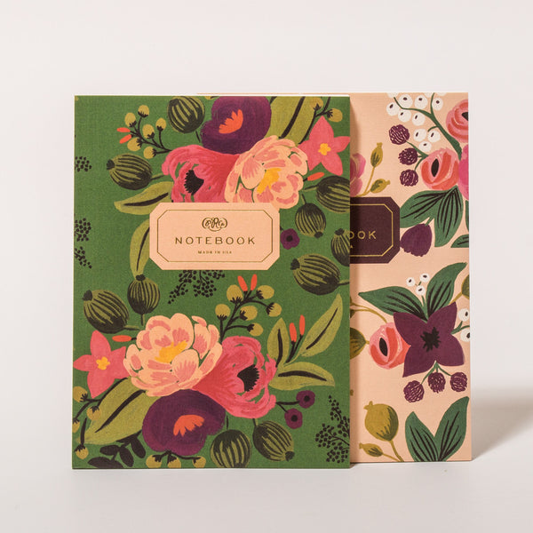 Notizbuch-Set von Rifle Paper Co. mit Blumen-Motiven.