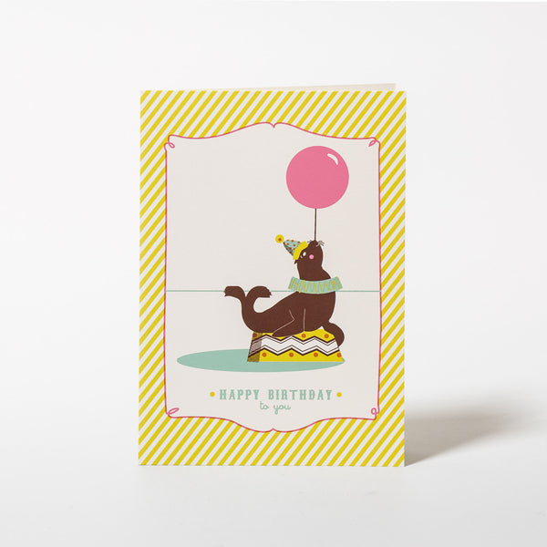 Geburtstagskarte mit Seehund-Motiv von Wednesday Paper Works.