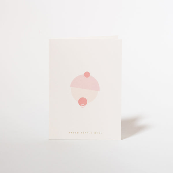 Babykarte mit grafischem, rosafarbenem Motiv von thie studios.